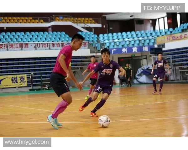 南京足球队总决赛之路：从艰辛奋斗到荣耀时刻的传奇故事